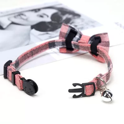 Collier de Noël pour chat à nœud papillon rouge – image 3