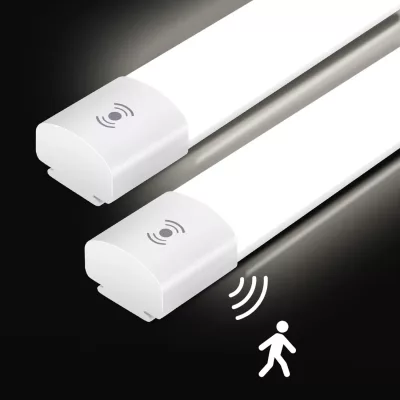 Plafonnier LED étanche 60 cm à détecteur de mouvement